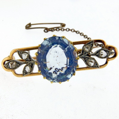 Edwardian Aquamarine & Diamond Brooch. Circa 1910 - Click Image to Close